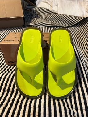 Melissa Women’s Bright Neon Yellow Foam Thong Sandals